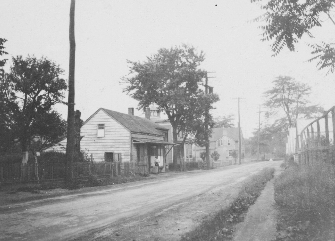 Wilson Reed House And Grocery (Built C.1850), Kings Highway At The Bend In The Road East Of Mill Lane And East Of Flatbush Avenue, 1922