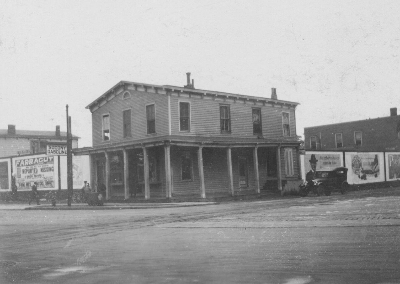 J.b. Hendrickson And Sons Store, Northeast Corner Of Flatbush Avenue And Kings Highway, 1923