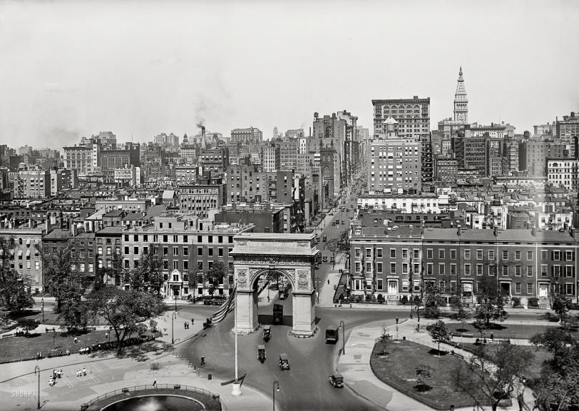 Greenwich Village, Manhattan -- Washington Square And Fifth Avenue, New York City, 1921