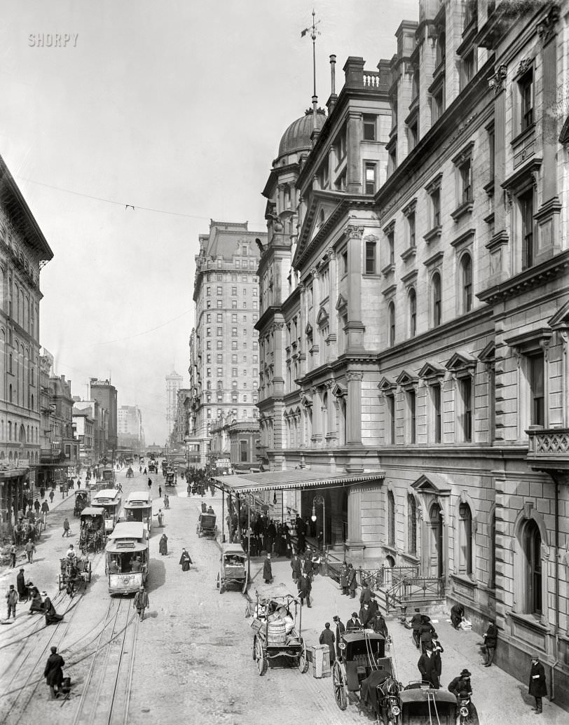 New York City, Snap Shatow, 42Nd Street, Showing Entrance To Grand Central Station, New York City, 1905