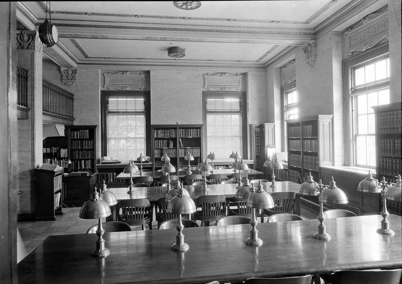 Reference reading room.