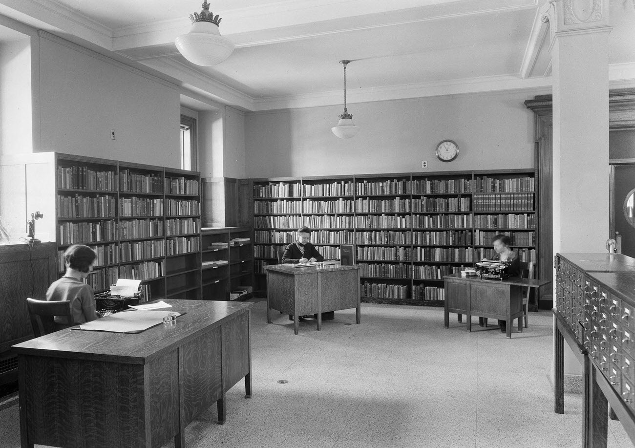 Central Library Building. Schools Division.