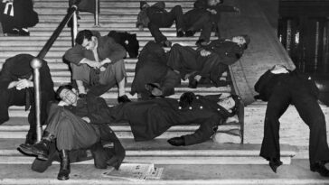 Ringing In The New Year: The 1940S Hangovers Of New York City