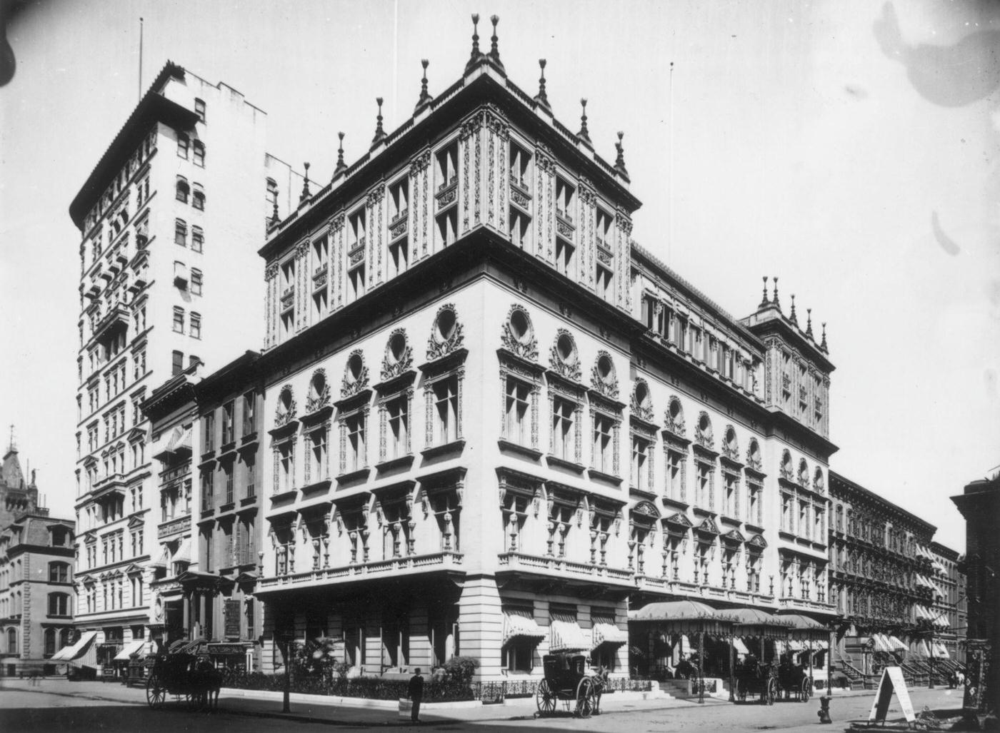 Delmonico'S Restaurant On The Corner Of Fifth Avenue And 44Th Street, New York City, 1898