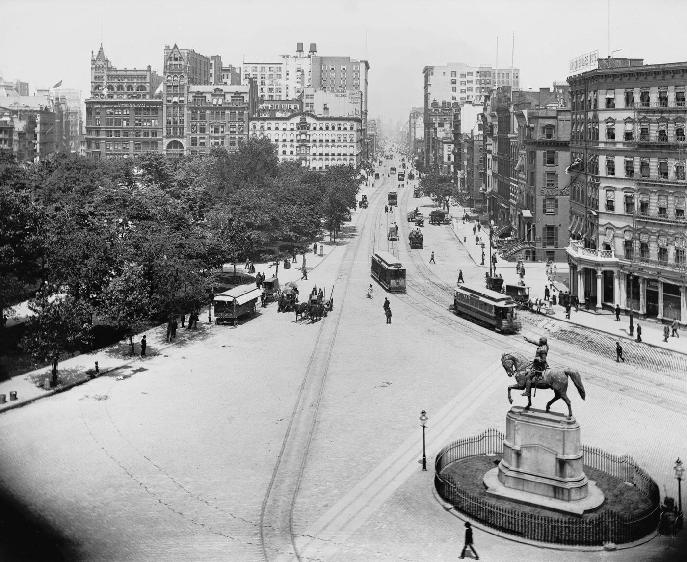 Union Square, New York City, 1900