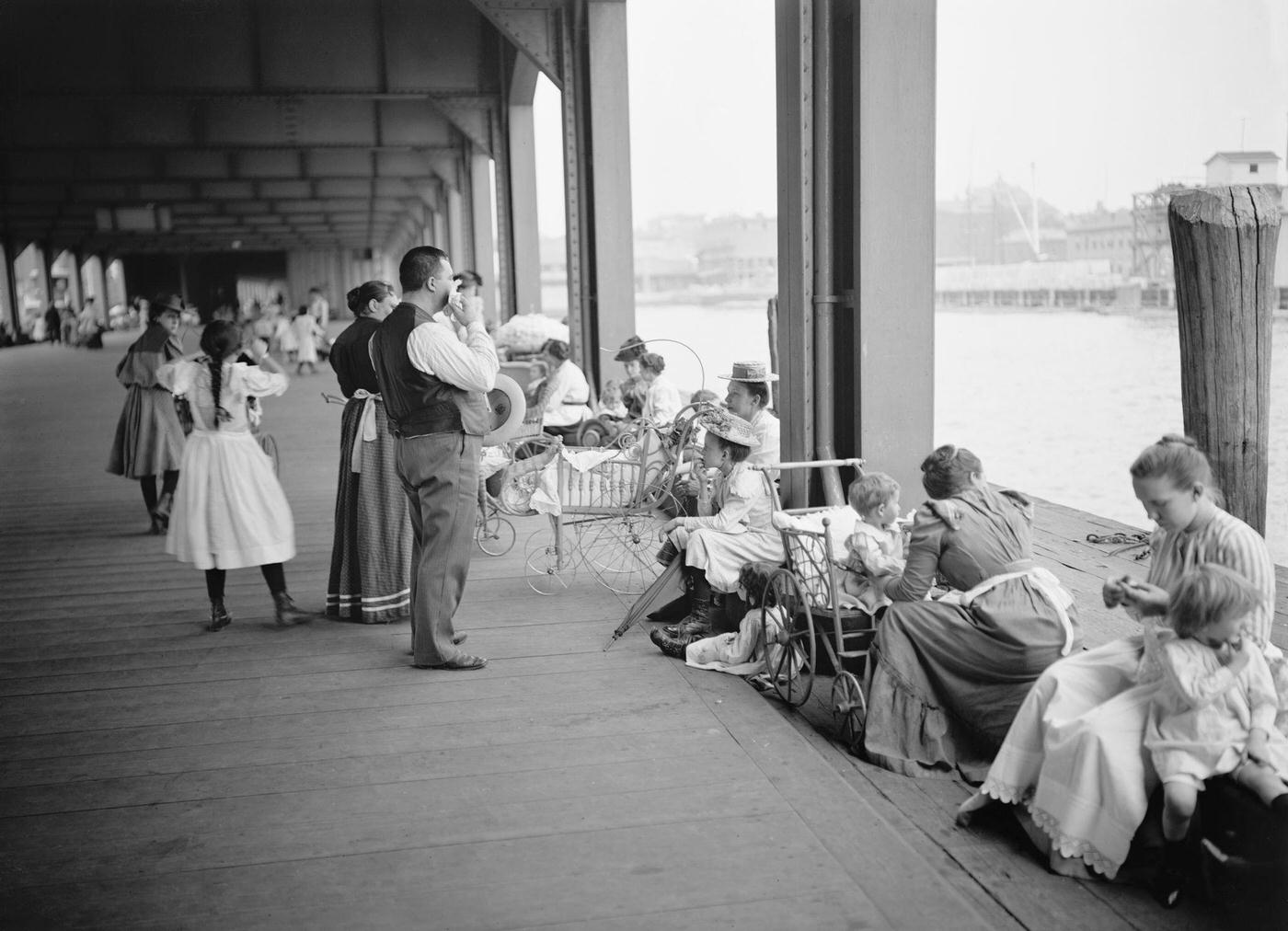 Recreation Dock, New York City, 1900