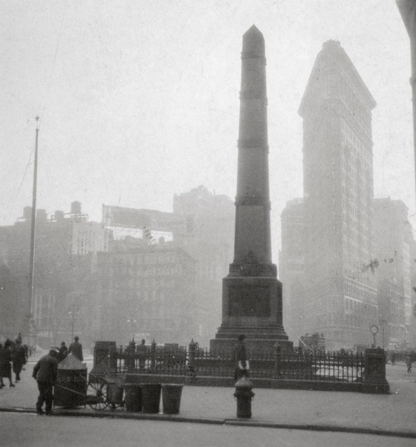 Flatiron Building, One Of The Tallest Buildings In New York City When Completed In 1902, Designed In Beaux-Arts Style, 1900S