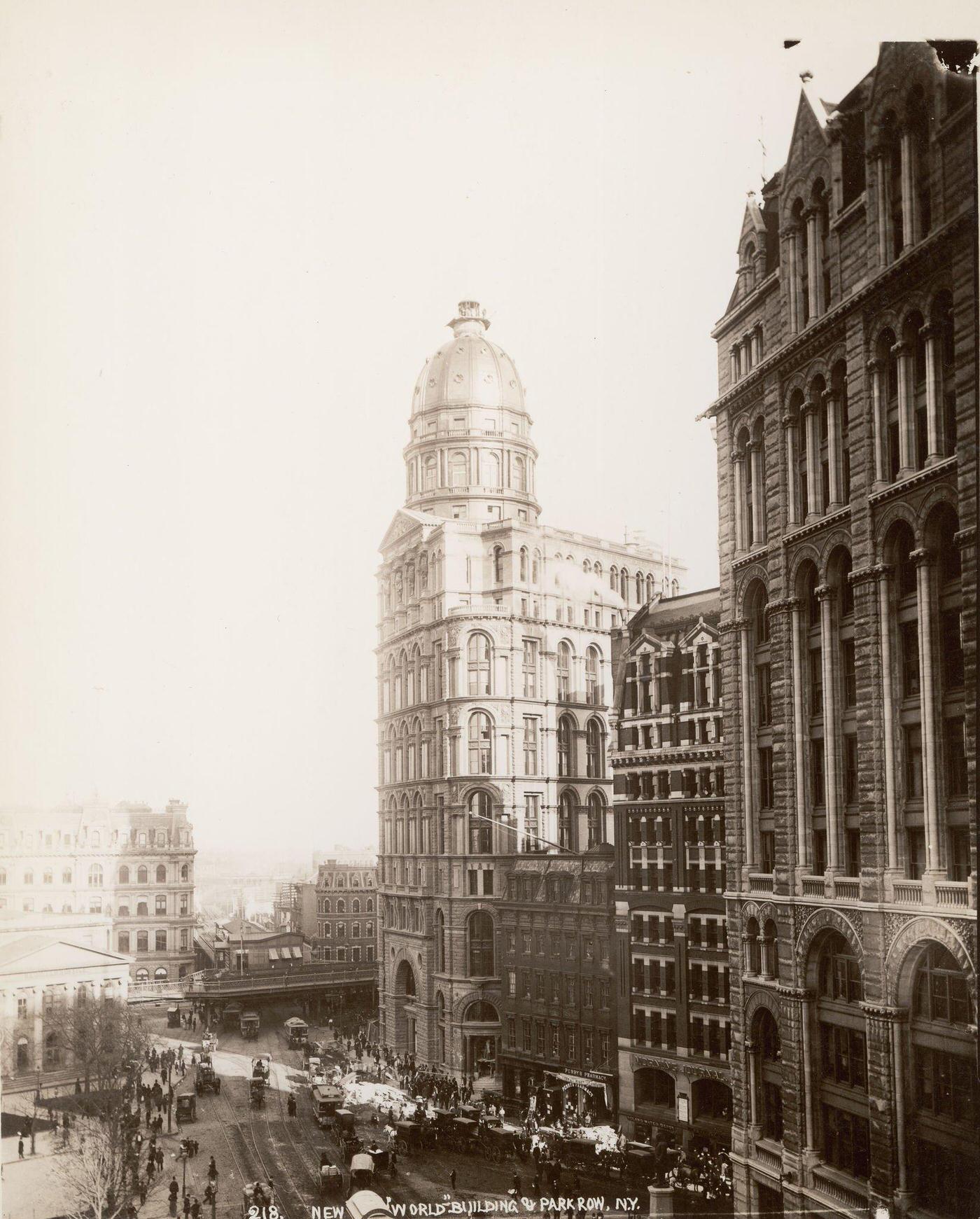 Side View Of The New York World Building And Street Activity On Park Row, Downtown Manhattan, 1900S