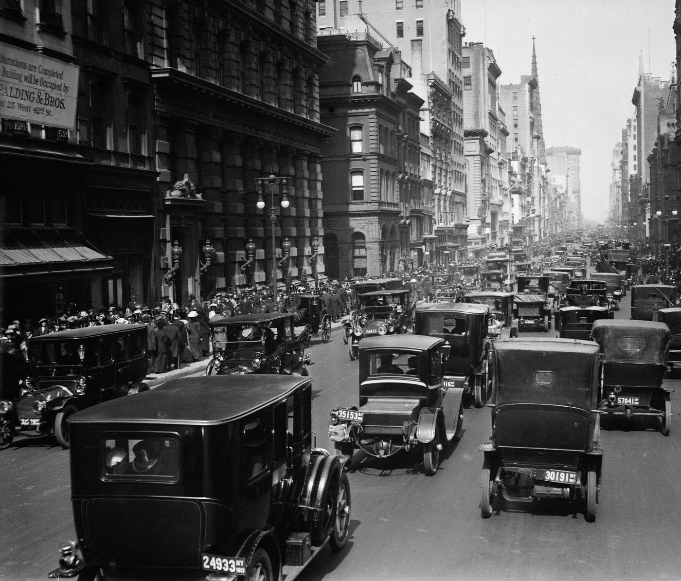 Cars Driving Down Fifth Avenue In New York City On Easter Sunday, 1913