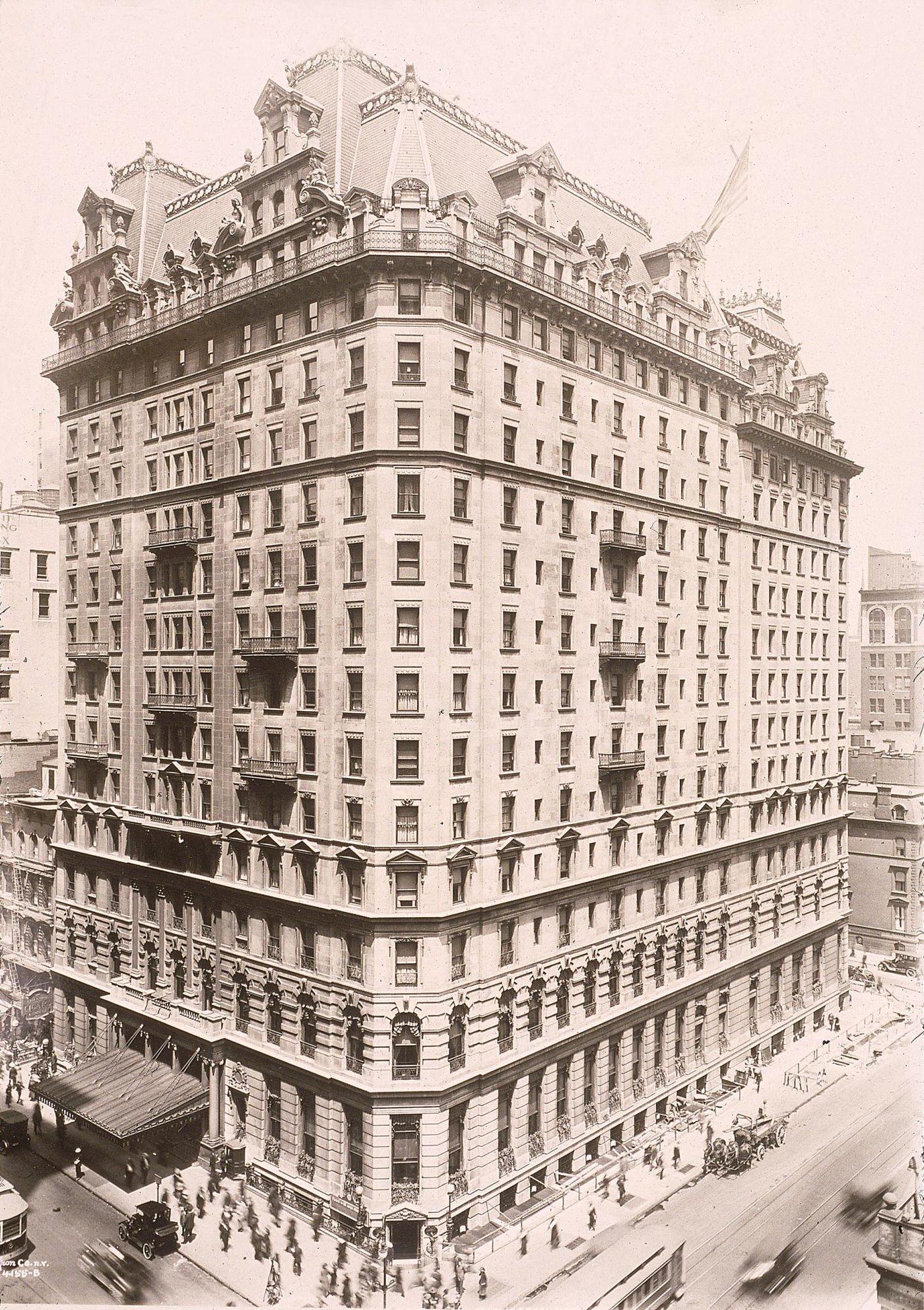Manhattan Hotel On Madison Avenue And 42Nd Street, New York City, 1918