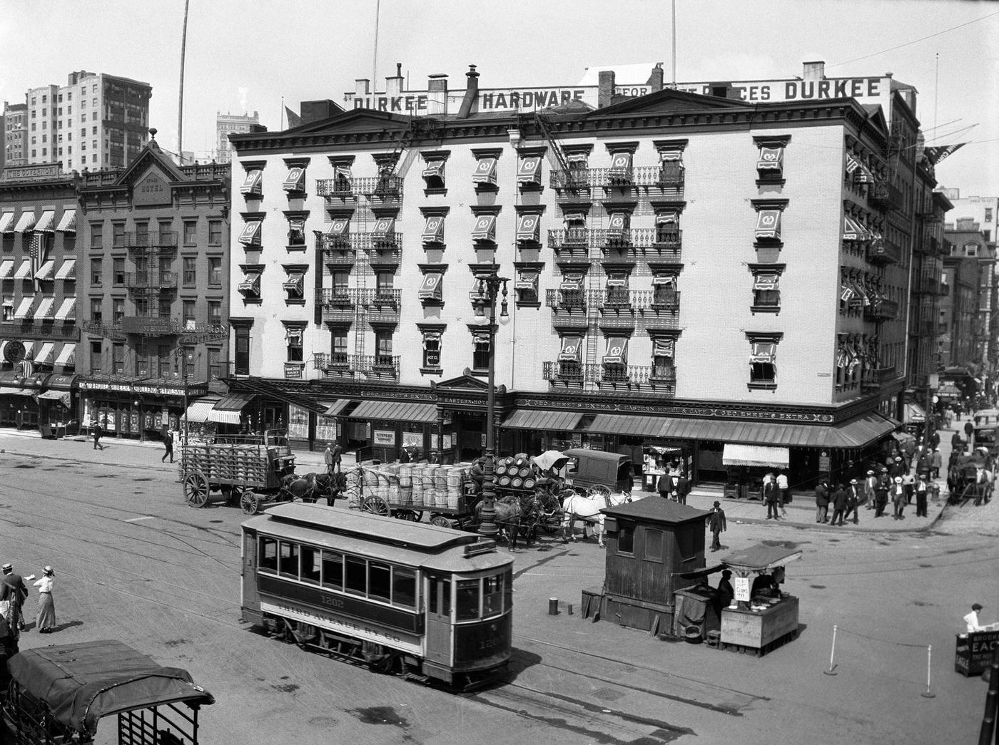 Eastern Hotel With An Edison Street Car At South Ferry, Lower Manhattan, New York City, 1916