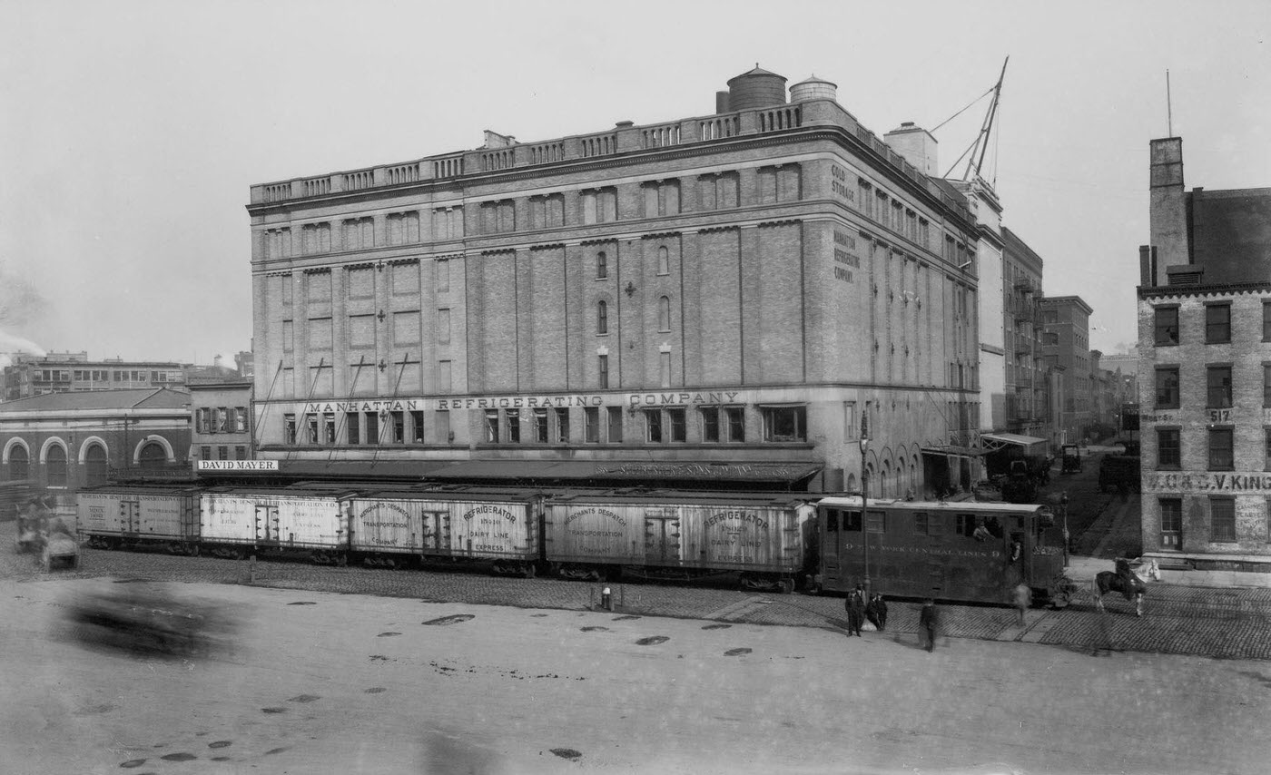 Manhattan Refrigerating Company Building At 521-525 West Street, New York, 1910