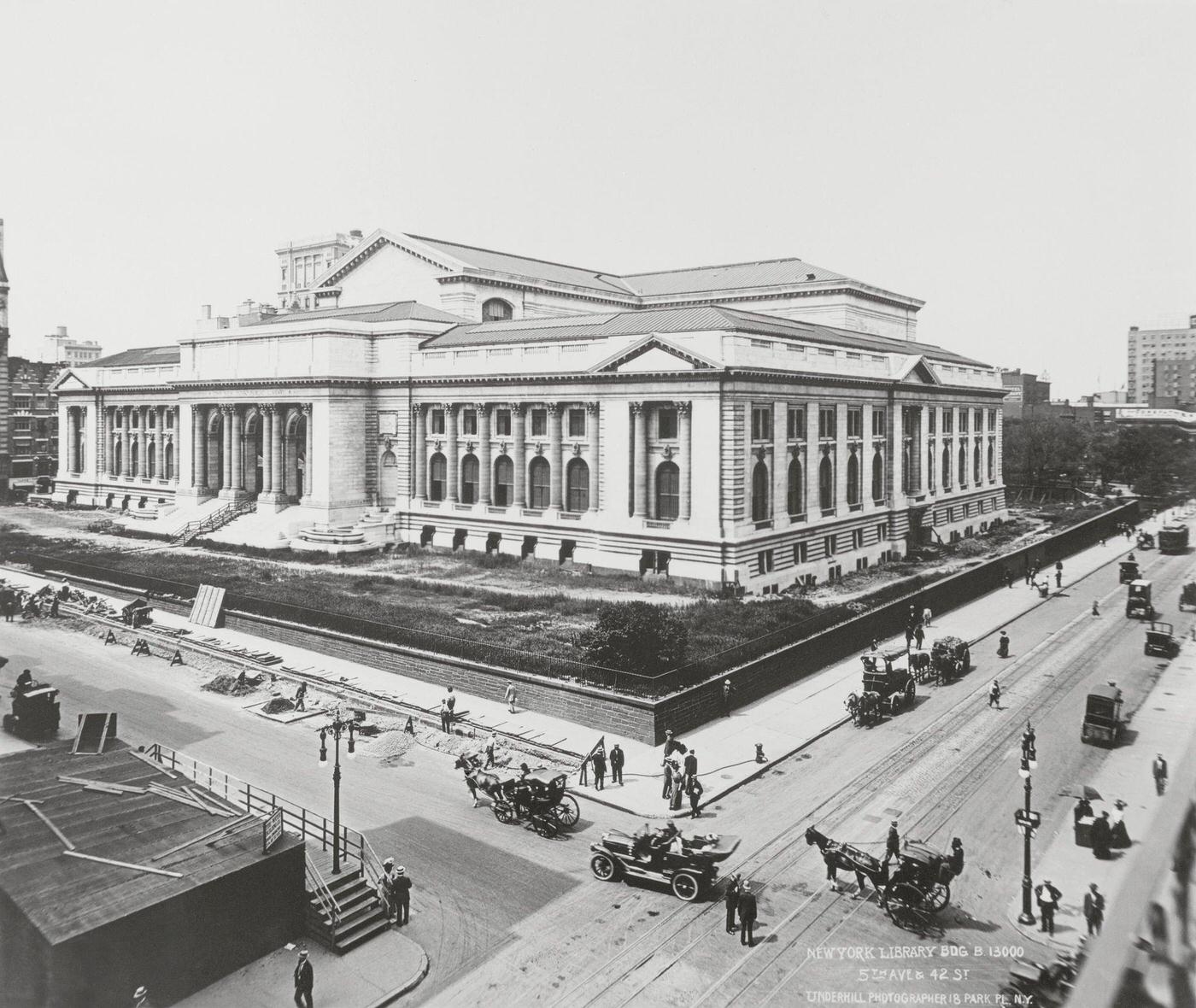 New York Public Library, 5Th Avenue And 42Nd Street, New York City, 1911