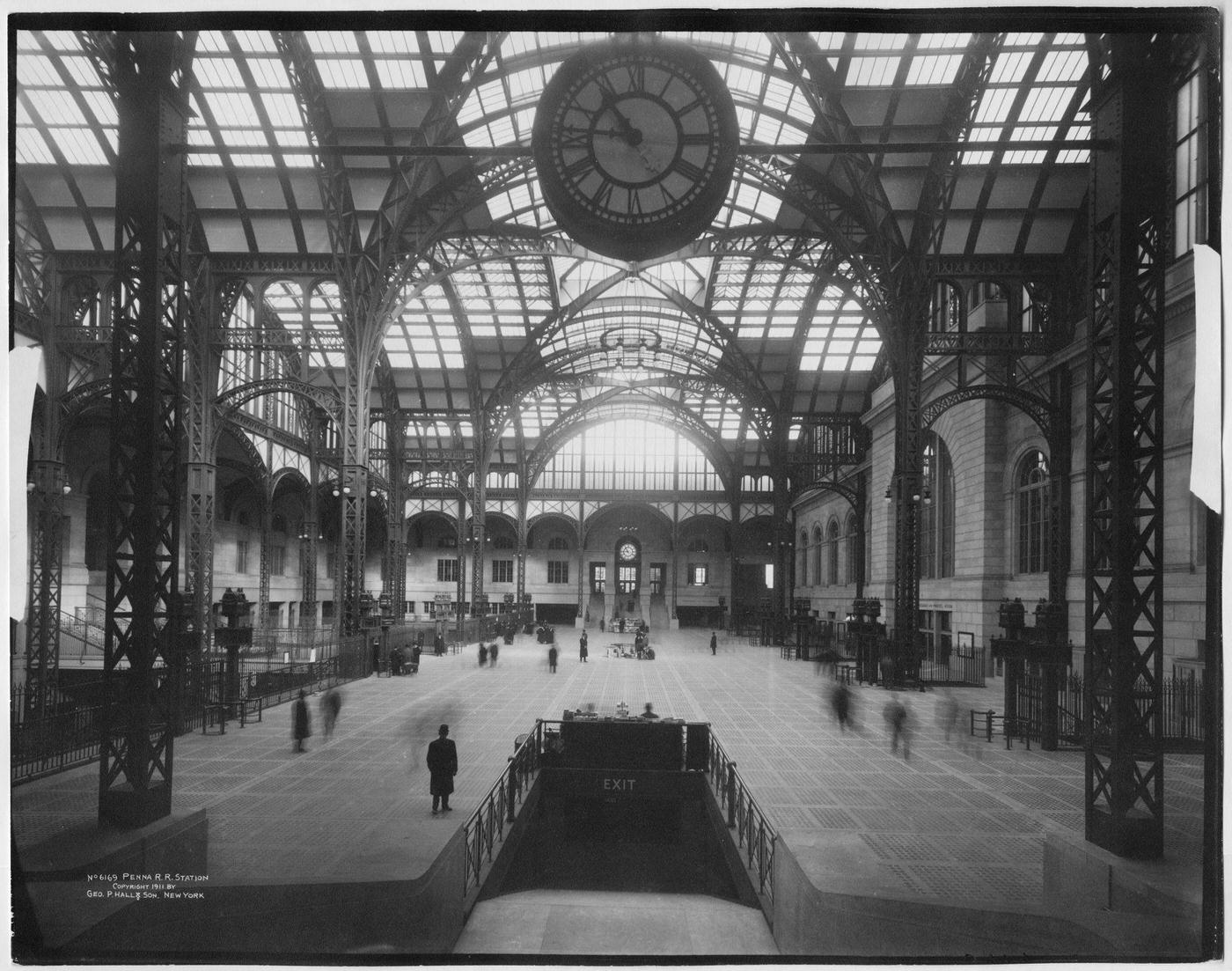 Interior Main Concourse Of Penn Station, New York City, 1911