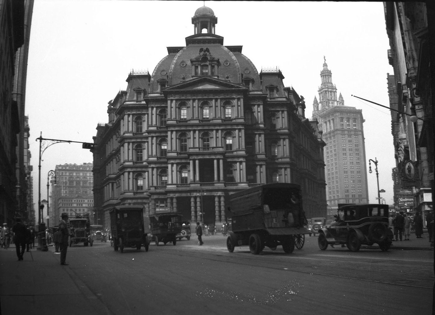 Lower Manhattan: City Hall Post Office, New York City, 1915
