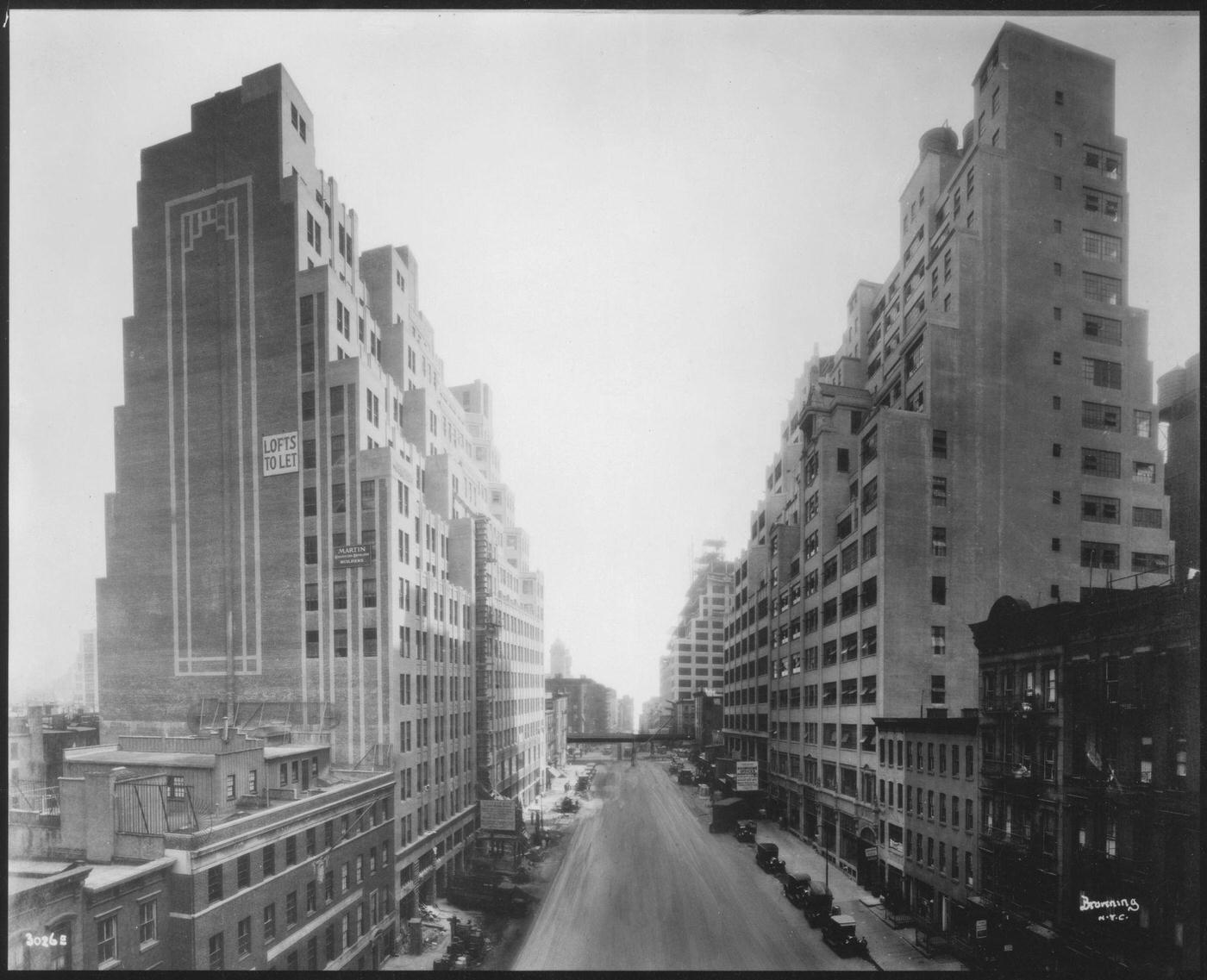 45Th Street Looking East From Lexington Avenue, Manhattan, 1929