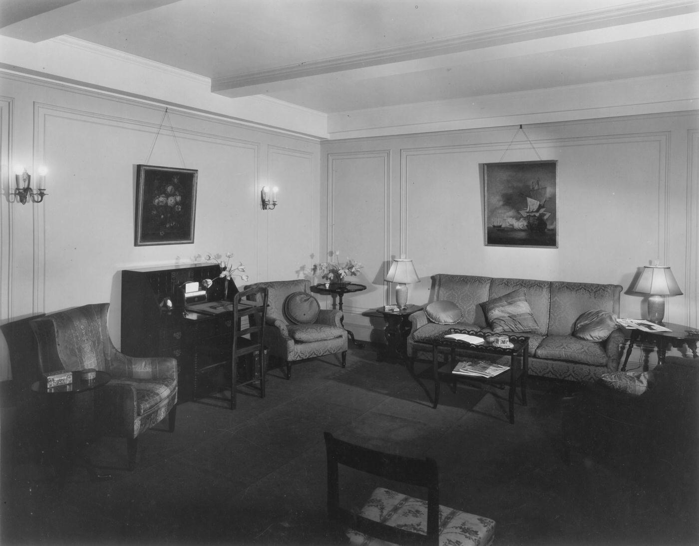 Hotel Sulgrave, 67Th Street And Park Avenue, Sitting Room, Manhattan, 1929.