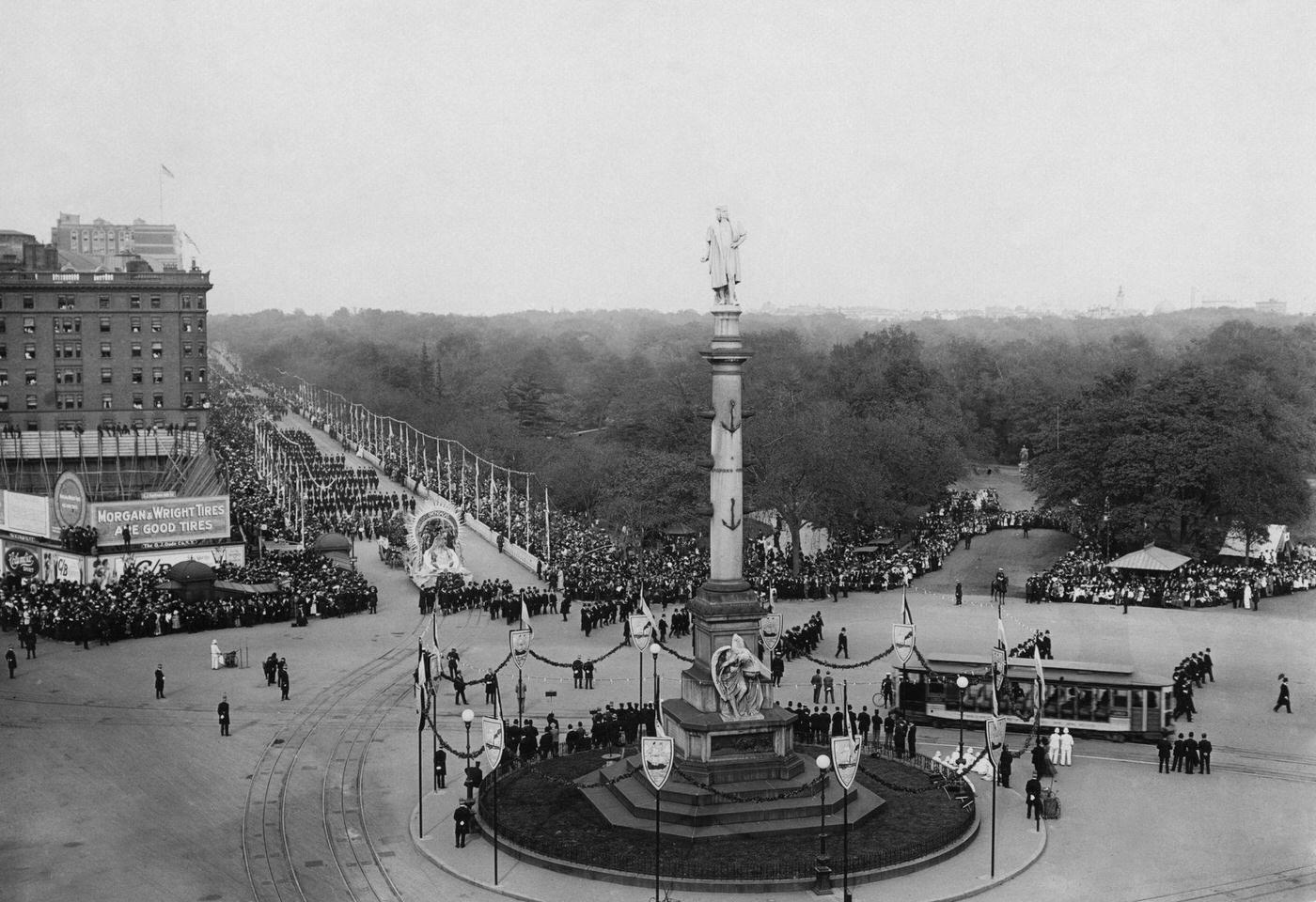 Columbus Circle Parade, Crowds Watching, Manhattan, 1920.