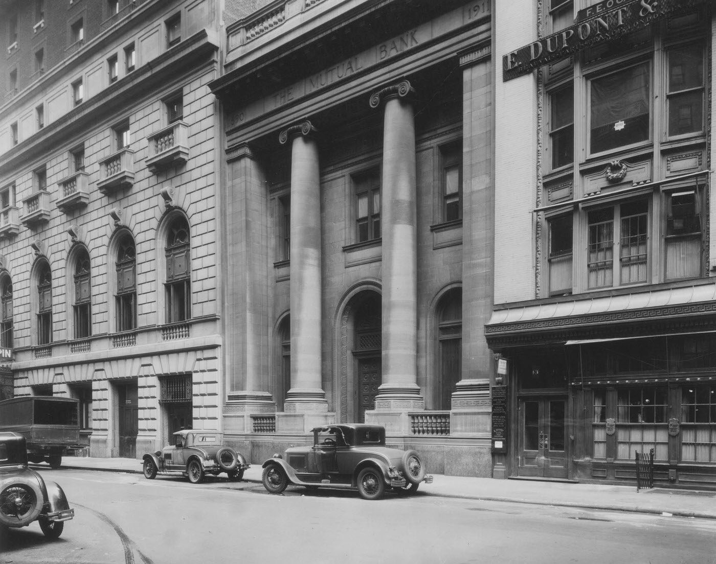 The Mutual Bank, West 33Rd Street, New York City, 1929.