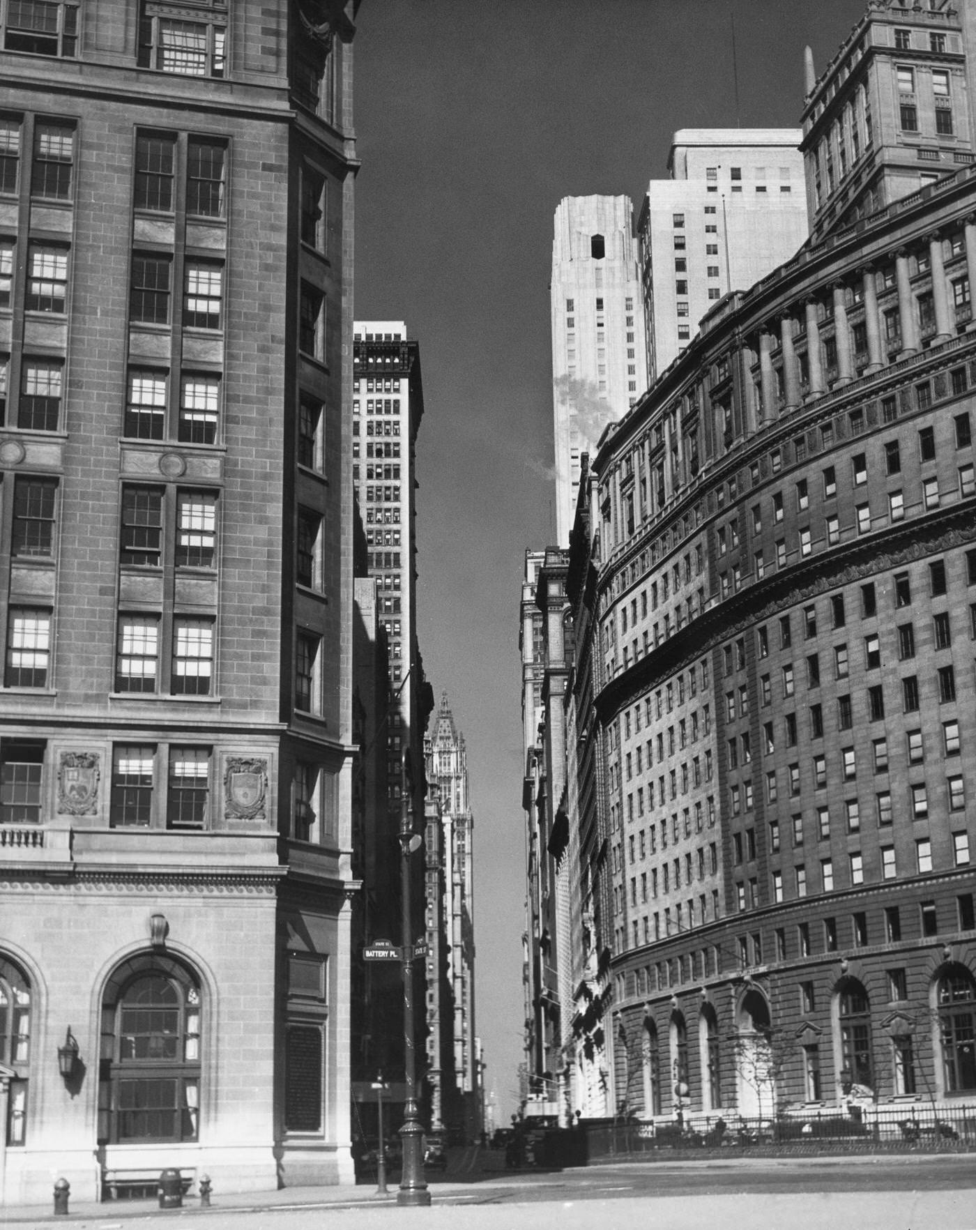 Bowling Green At The Beginning Of Broadway, Manhattan, 1935.