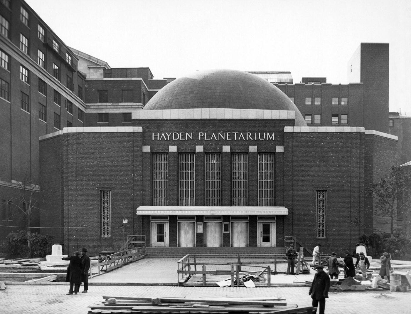 The Hayden Planetarium In Central Park With Workers Putting The Finishing Touches, Manhattan, 1935