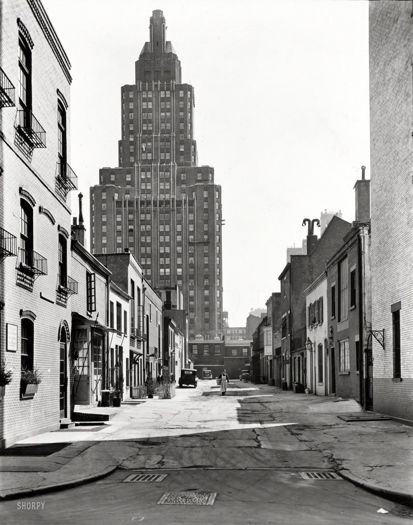 Macdougal Alley, between West 8th Street and Washington Square North, Manhattan, New York City, 1936