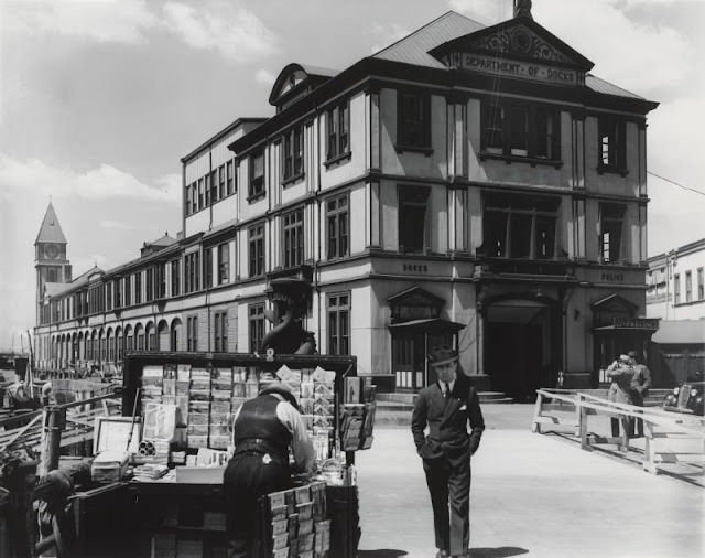 Department of Docks Building, Pier A