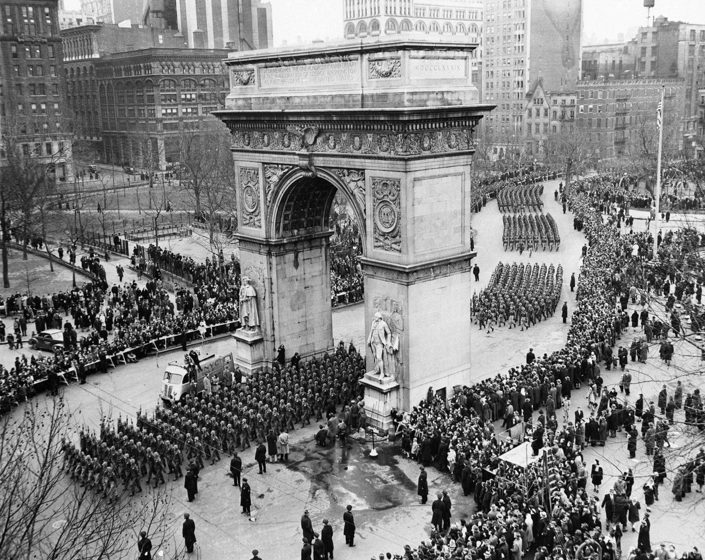 Paratroopers Of The 82Nd Airborne Division Marching In Victory Parade Through Washington Square Arch, Manhattan, 1945