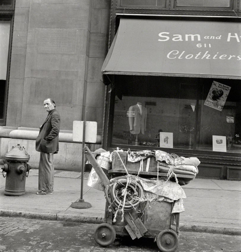 Street Vagrant Pushcart, Manhattan Hobo, New York City, 1942
