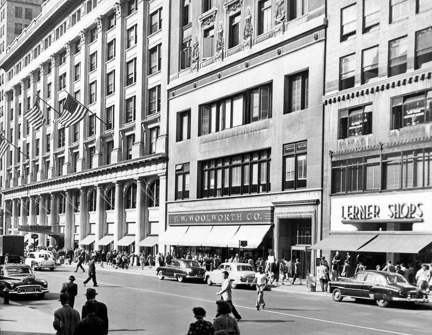 The F.w. Woolworth Co. Store On 6Th Avenue, Manhattan, Circa 1952