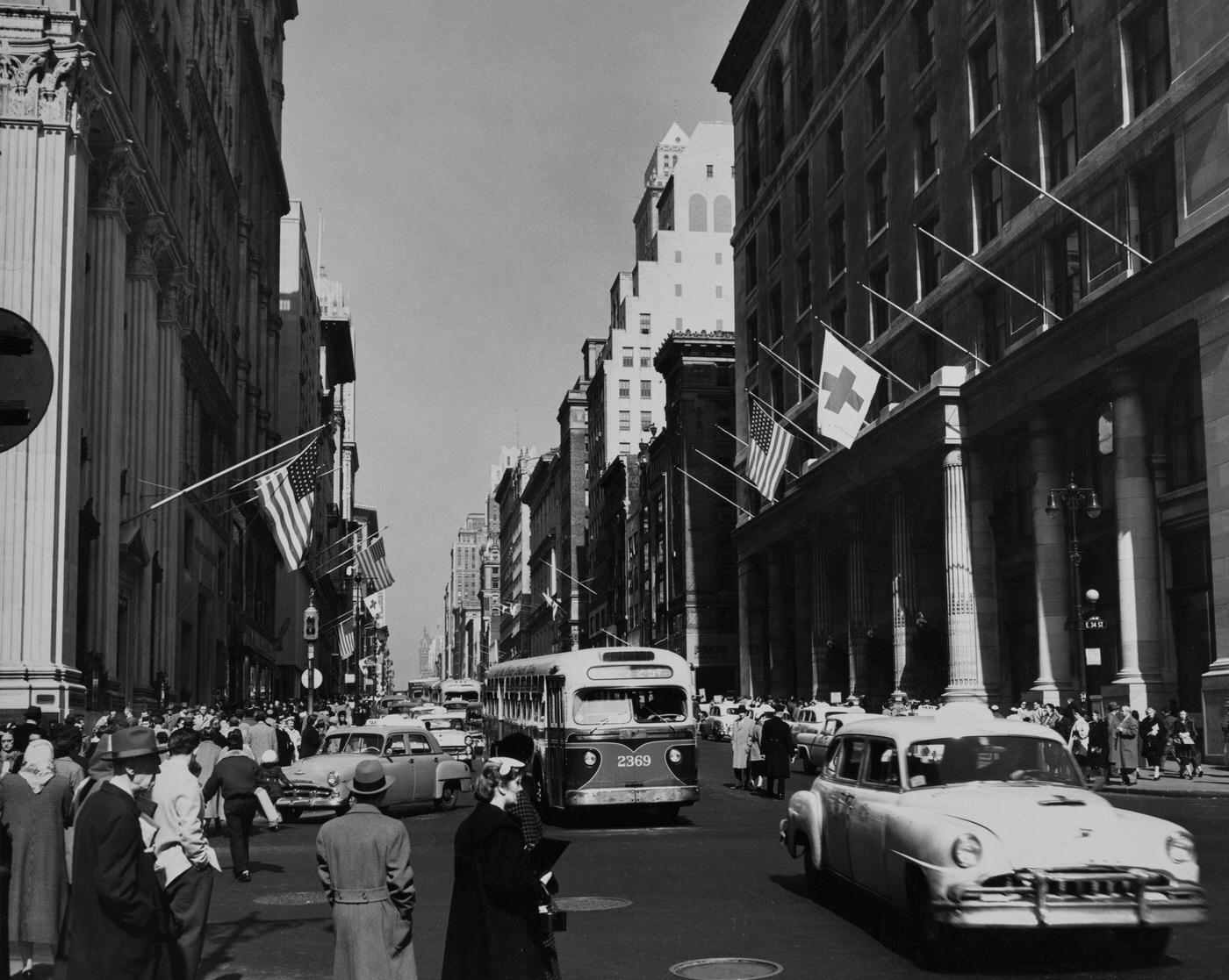 Fifth Avenue, Manhattan, Circa 1955