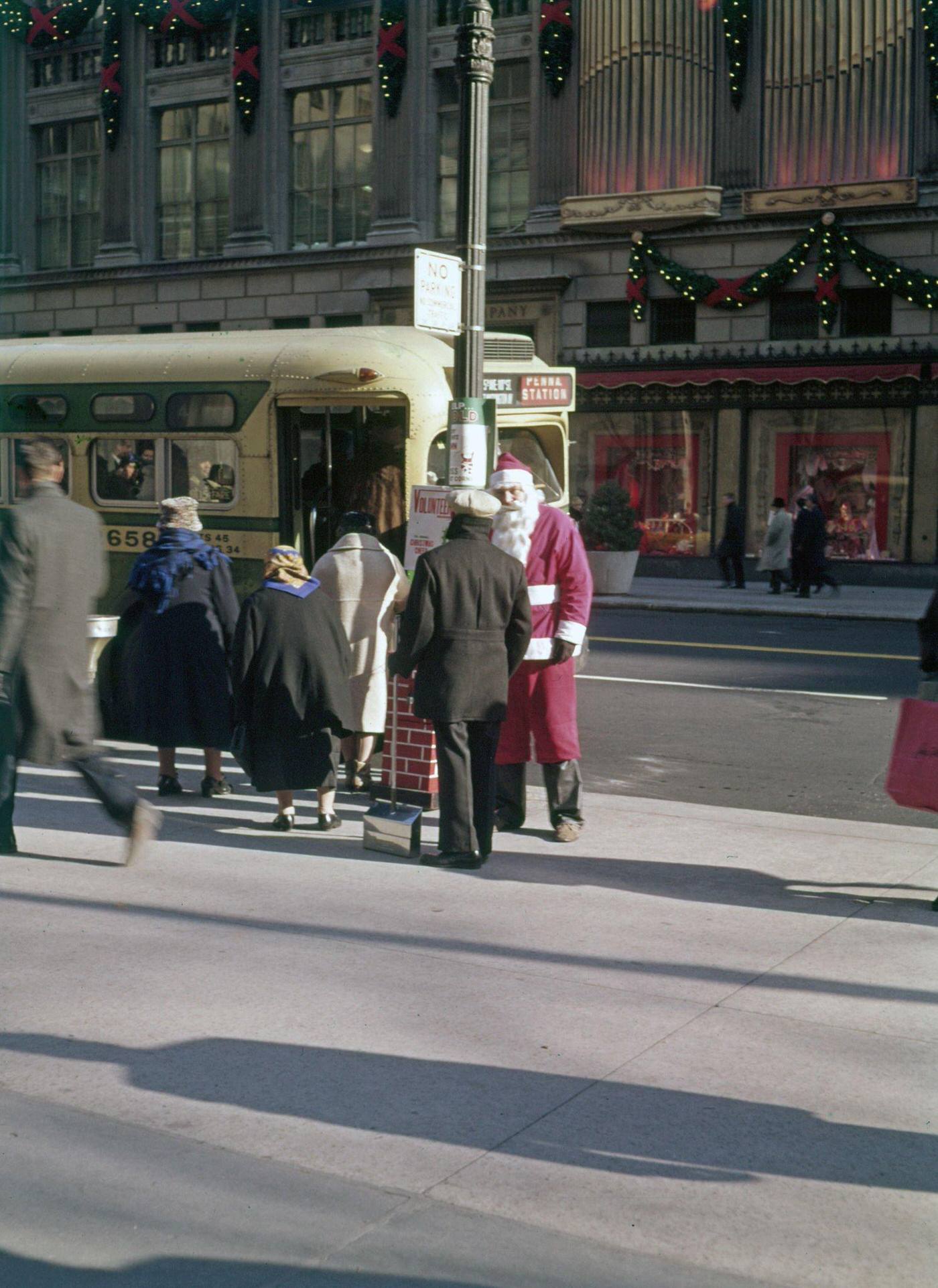 Santa Claus On 5Th Avenue &Amp;Amp; 49Th Street, Manhattan, 1961