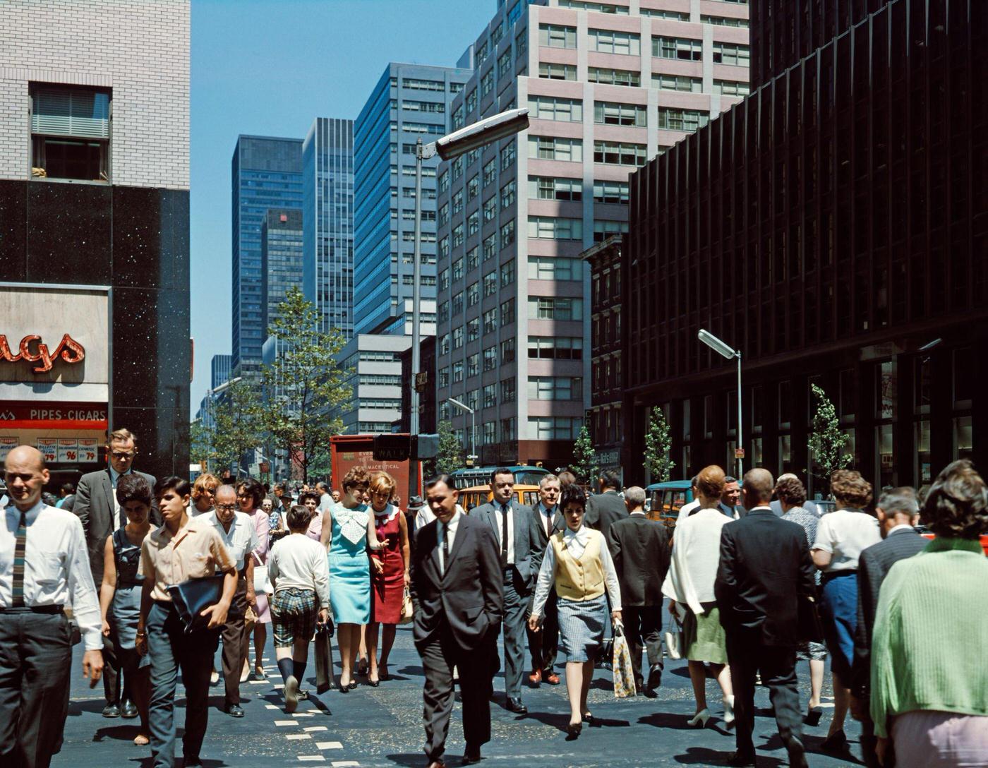 Pedestrians Crossing At 42Nd Street And Third Avenue, East Side Manhattan, Manhattan, 1960