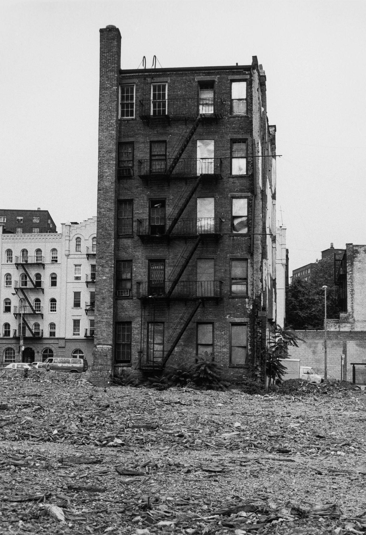 Isolated Building In Harlem, Manhattan, 1975