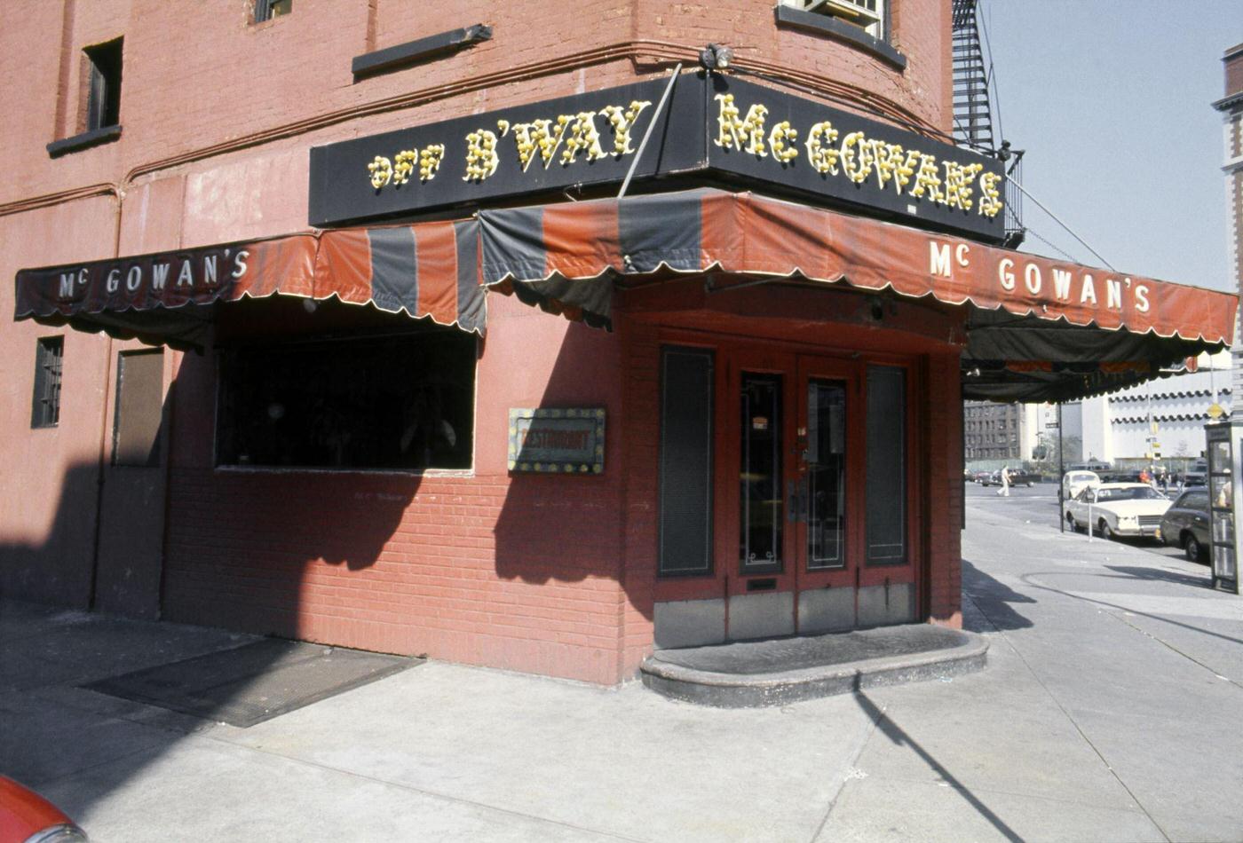 McGowan's Bar and Restaurant at Greenwich Avenue and Perry Street, Greenwich Village, Manhattan, 1976