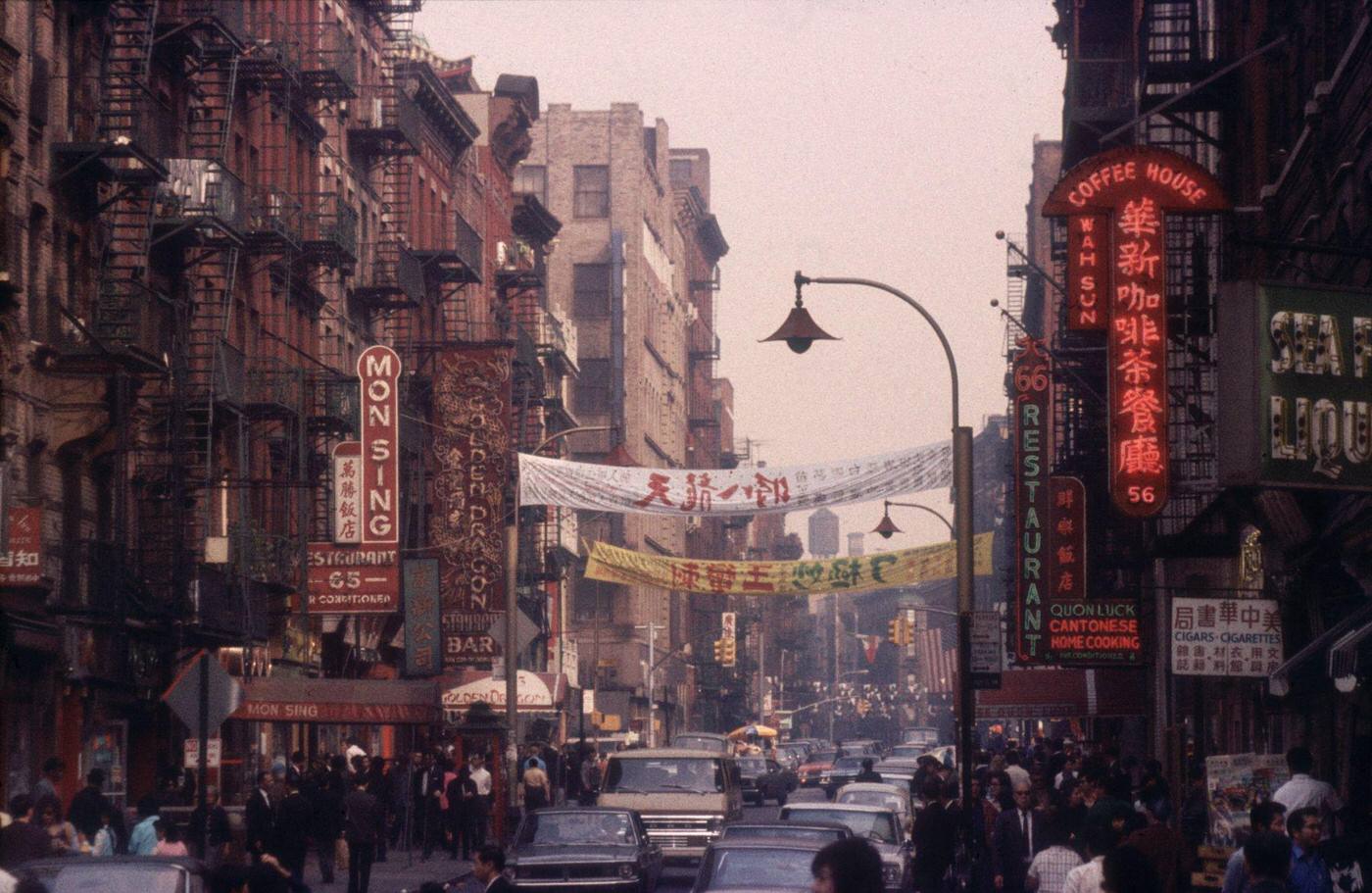 Canal Street, Chinatown, Manhattan, 1995