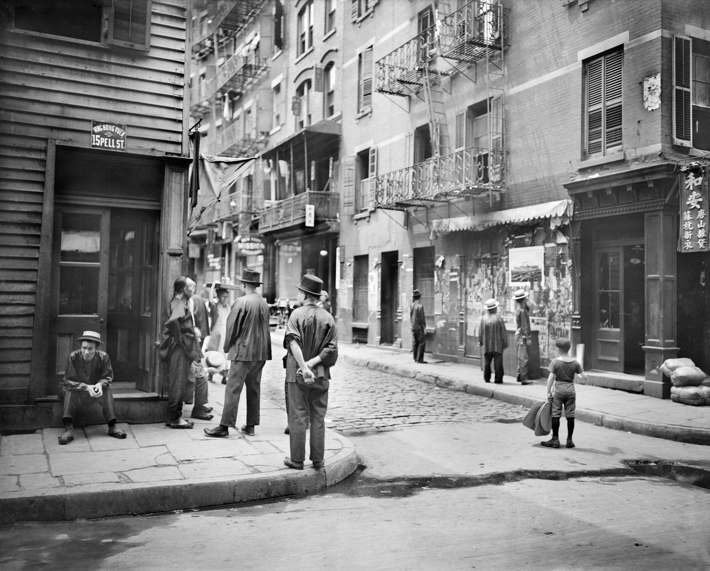 Street Scene, Pell And Doyers Streets, Chinatown, Manhattan, 1900