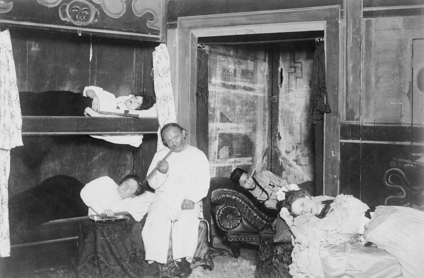 Customers Lying On Bunk Beds, Smoking Opium In A Chinatown Opium Den, Manhattan, 1900S