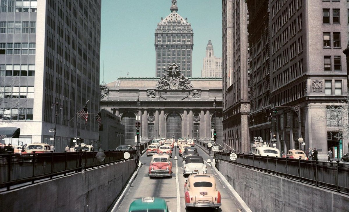 Manhattan 1950S Color