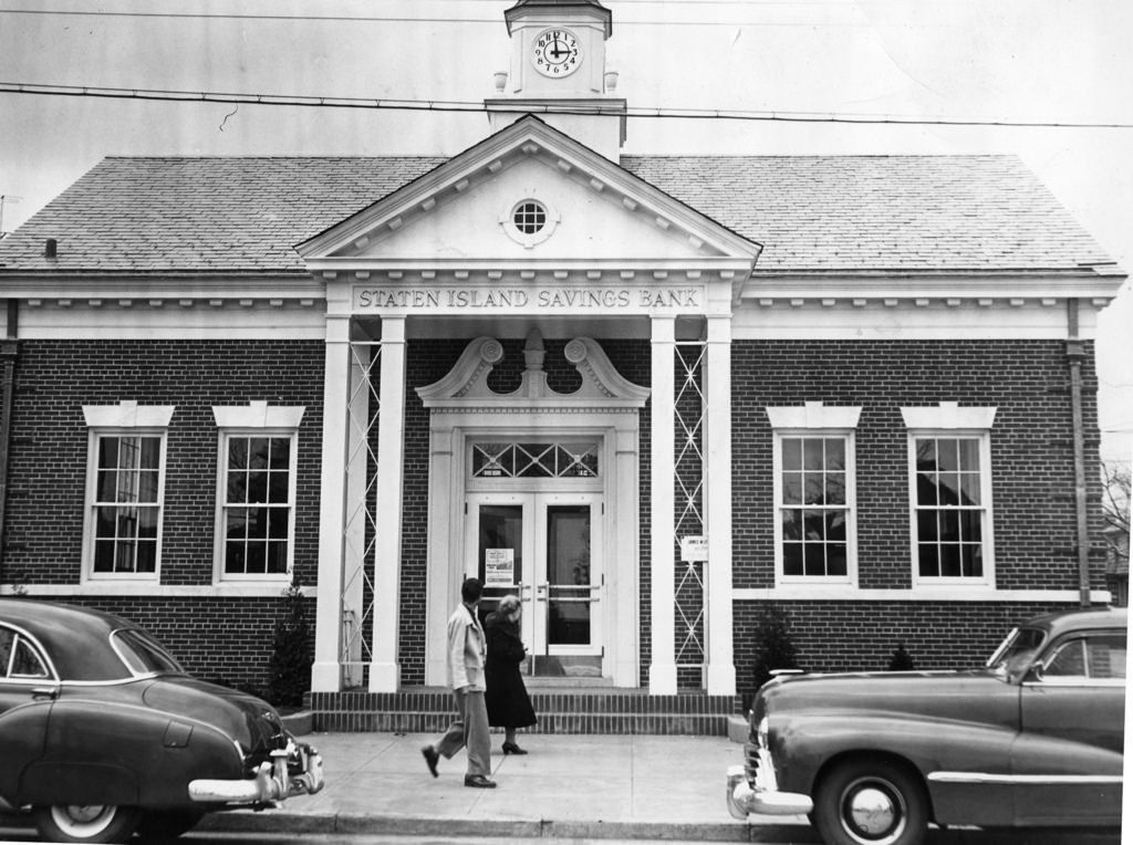 Staten Island Savings Bank, New Dorp, 1950.