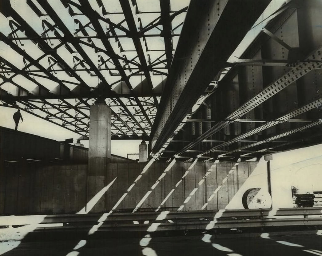 Construction Of Upper Level Of Vz Bridge, Foundation For Approach Road, 1964.