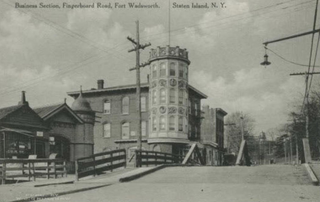 The Business Section Of Fingerboard Road, Fort Wadsworth, 1910S.