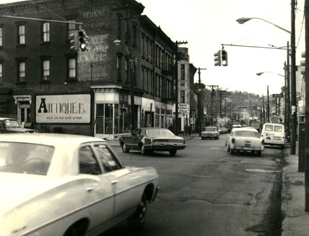 Traffic Increasing In Stapleton Area, New Traffic Light At Bay And Broad Streets, 1969.