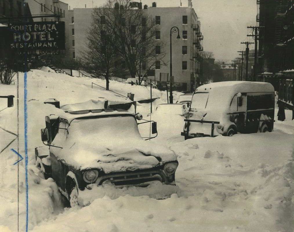 &Amp;Quot;Winter Blunderland&Amp;Quot;: Trucks Stranded In Heavy Snow On Stuyvesant Place, St. George, 1960.