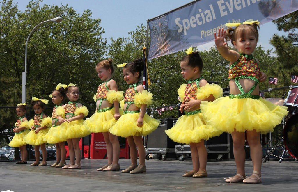 Dance Xpress Baby Rhythm Class Performance, 13Th Annual &Amp;Quot;Back To The Beach,&Amp;Quot; Staten Island, 2008.
