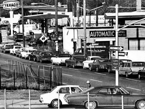 Staten Islanders Lining Up For Gas On The Service Road Between Richmond Rd. And Targee St., 1973.