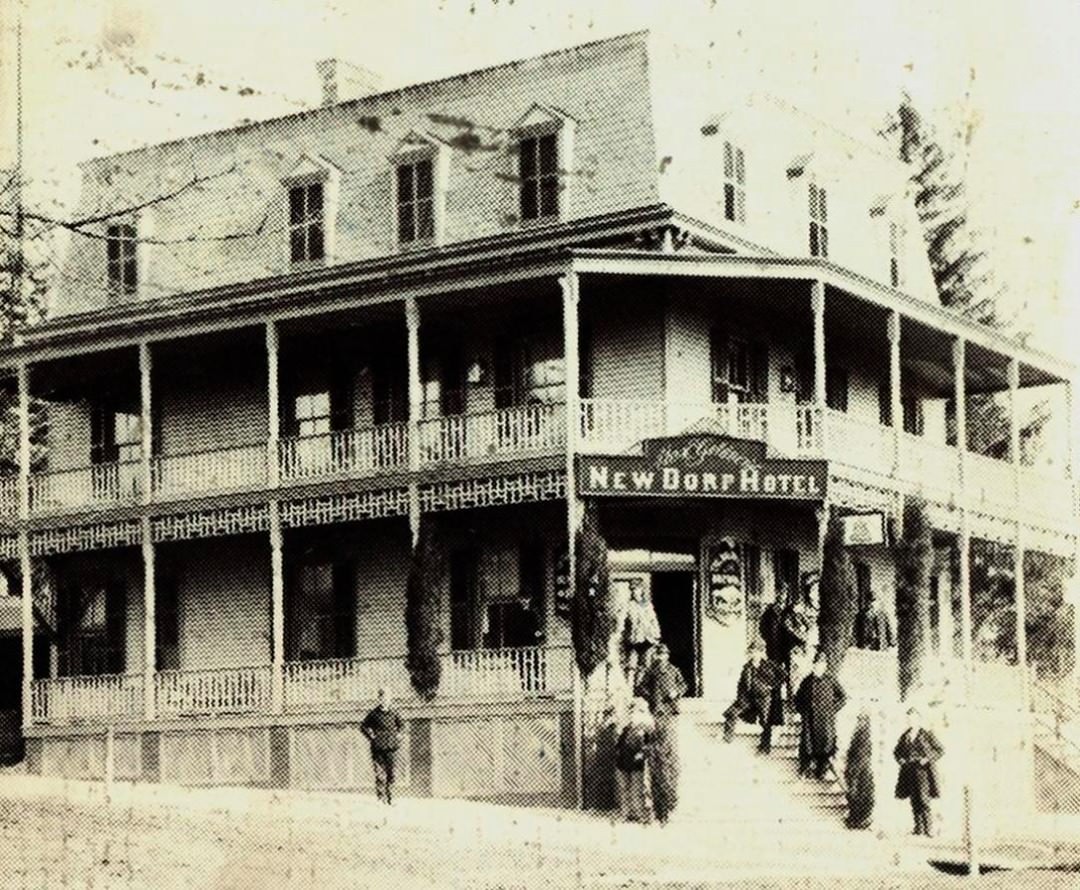Max Geldner'S New Dorp Hotel On Richmond Road Opposite Rose Avenue In New Dorp At The Turn Of The Century, 1900.