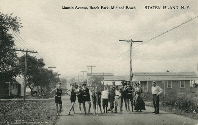 Lincoln Avenue, Beach Park, Midland Beach, Staten Island, Featuring Cottages And Street Scene, 1930S.