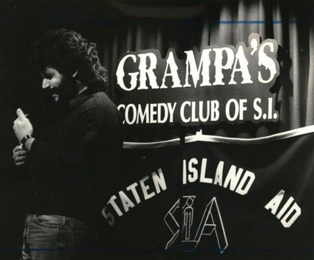 M.c. Tony Daro Entertains The Crowd At Grampa'S Comedy Club In New Dorp, Owned By &Amp;Quot;Grampa&Amp;Quot; Al Lewis, 1990.