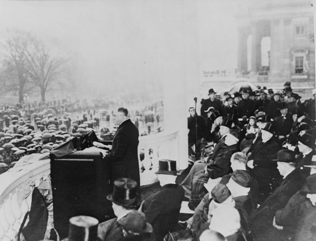 Inauguration Day Moved To January 20, Beginning In 1937; Second Inauguration Of Franklin D. Roosevelt, 1937.